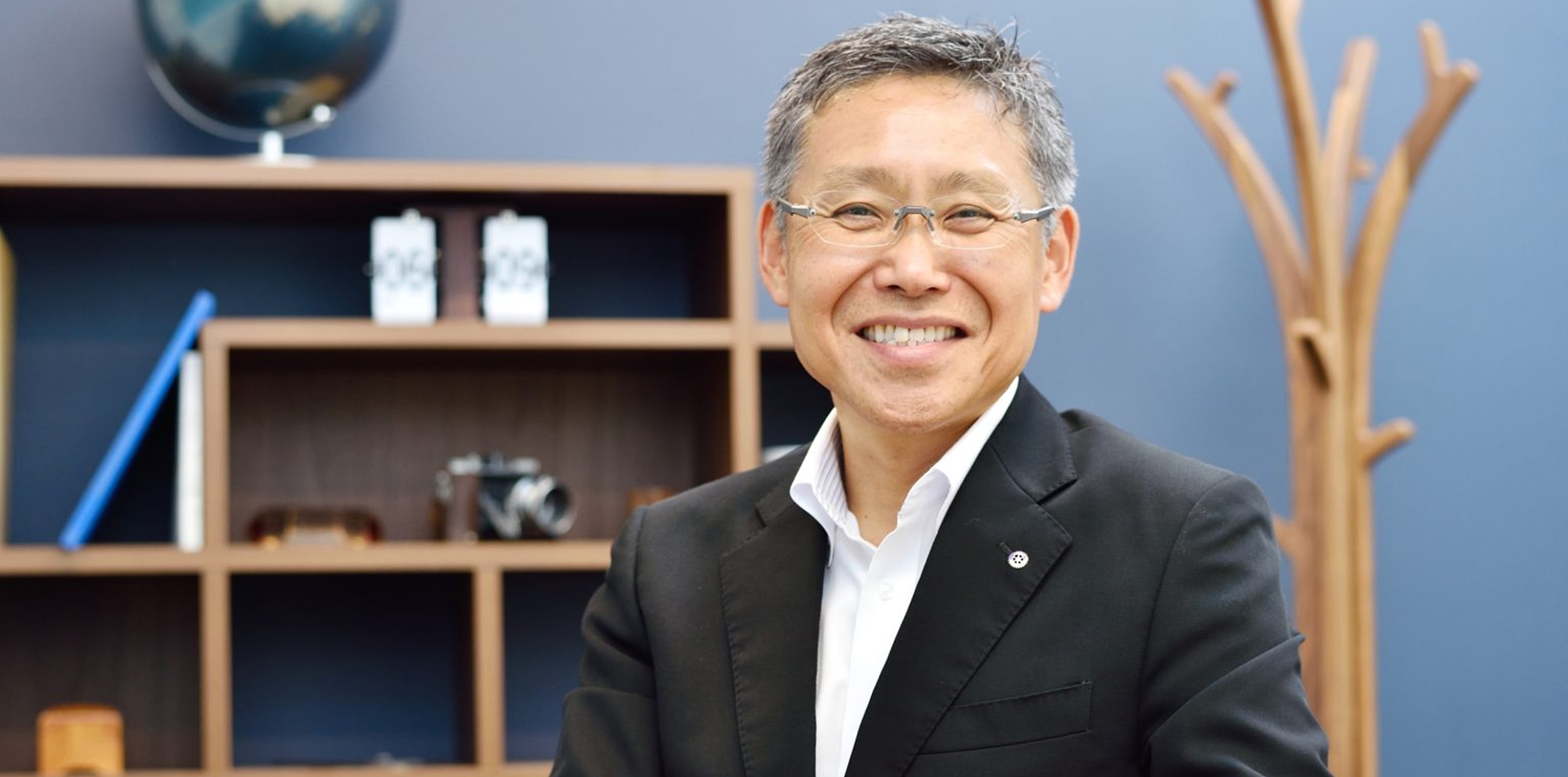 代表取締役社長　小川　一