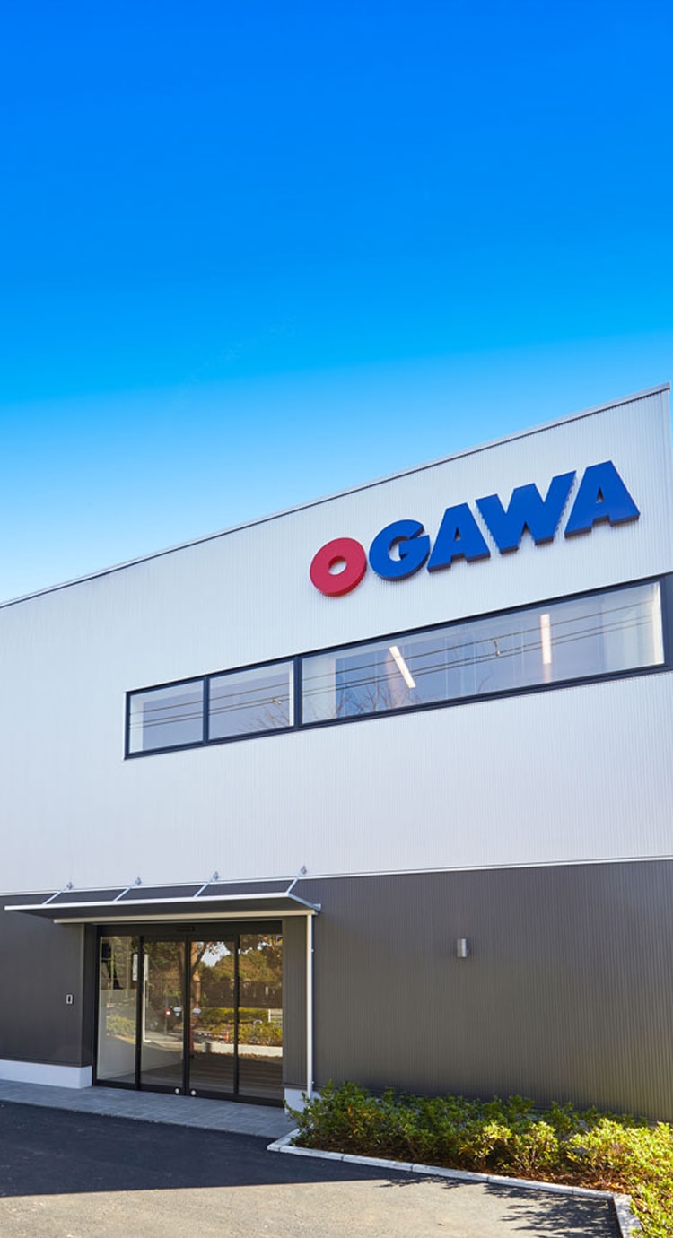 キービジュアル2